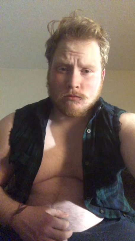 Porn roaminghog: Only 21 but feeling like a dad photos