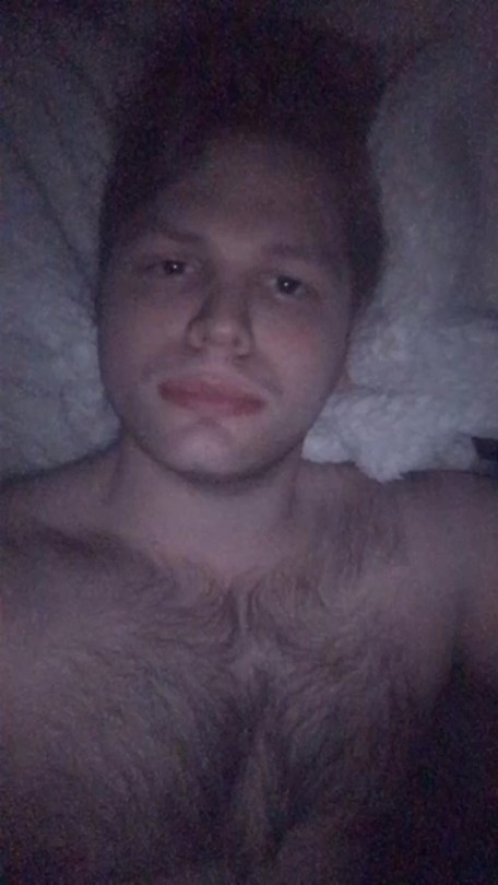 stillglowinstillcrowin: Anyways. Going to bed feeling cute goodnight  