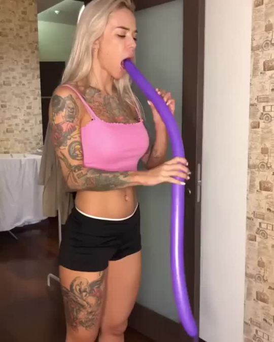 marksm2016:  spade52: allyyourpainslut:   pierdolekonwenanse:    Ok guys so you keep sending me thus as a deepthroat challenge, puting ballon in throat is 5 times easier than dildo and 10 times easier than real cock, ballon is soft and super elastic,
