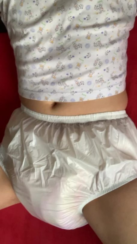 jack031983:  loveterrynappies:  bedwetter-abdl: porn pictures