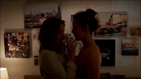 leztumbler:  wlw-for-life:  My dream just became reality!!!SOPHIA BUSH IS MAKING OUT WITH A WOMAN!!!SCREEEEEAMING!   So hot!