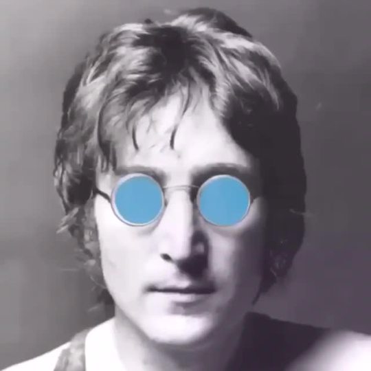 mydailyvintagephotos on Tumblr: Remembering John Lennon 🌹 on his Birthday 🎁