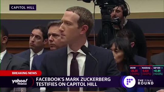 akirakan:softspectre:arctic-hands:trysomethingdifference-deactiva:spellmannewyork-deactivated2022:blu-iv:eternallybutthurt:watching AOC grilling Mark Zuckerberg made my afternoon I thought he was supposed to be smart He’s like a scared little boy