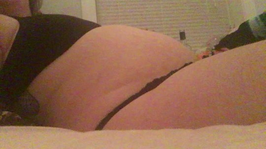 stuffedandswollen:Video evidence of the damage done by all day stuffing. I’m a