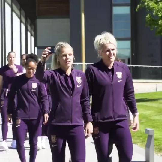 lionesses: Happy Birthday @racheldaly3! Thank you for blessing us with so much content 💖