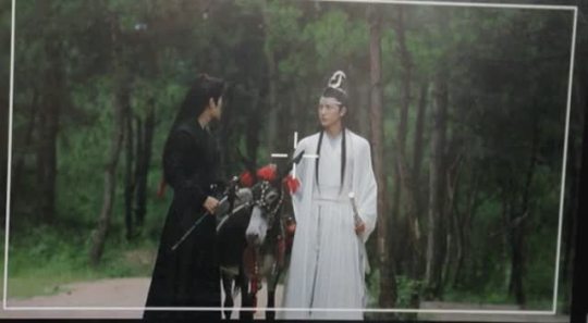 Wen Ning and SiZhui beating their personal bests while chasing down the elopers newly-weds.WWX: I don’t have any money! LWJ: I...