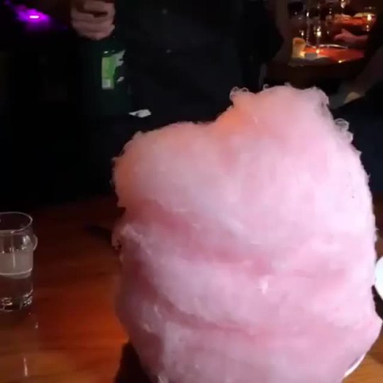 tastemade: https://www.instagram.com/p/Bx2bFZIAMIl/