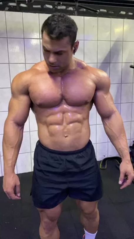 pumpit:AlphaMuscular “William Soares”