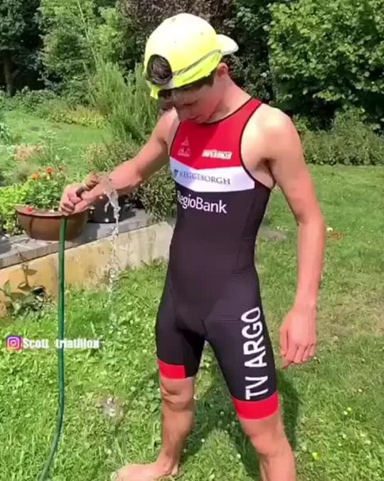 jocktyler222:lycra-boys:Hot and cute 😍This boy is wearing a very waterproof swimming singlet.  That is what makes them fast in the water. I bet he is a good, fast swimmer to afford to buy one like that.
